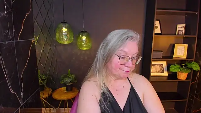 NataliMellow webcam