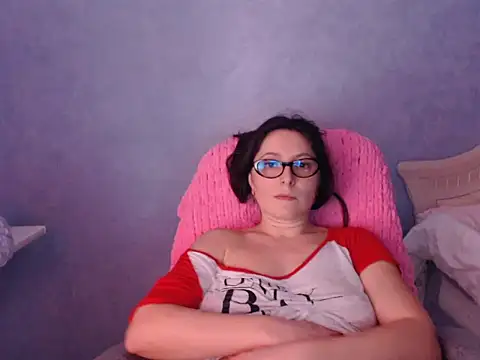 LuckyLisa23 webcam