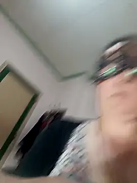 HAIRY_PUSSY_BIG webcam
