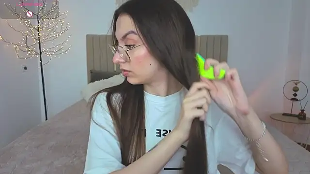 Real_cutie1 webcam
