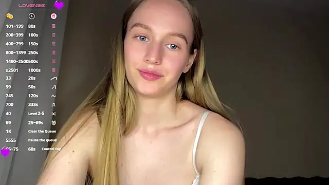 Viktoria_Vibes live sex cam