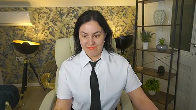 VelvetLuck webcam