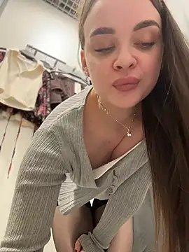 kristirich (F young) - Cum show