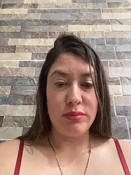 Webcam Model (Abby-LS)  is live.Free join now!
