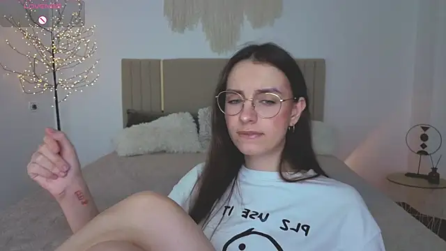 Real_cutie1 webcam