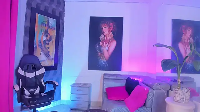 Ciara_HotTs webcam
