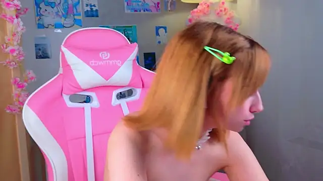 popjenny (F teen) - footjob with big dildo and fake sperm