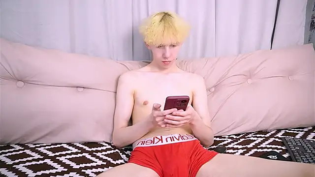 evans_mark (M twink) - CUM SHOW