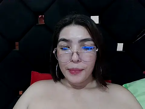 vegacristal88 - Vegacristal88's free webcam - UK Sex Cams