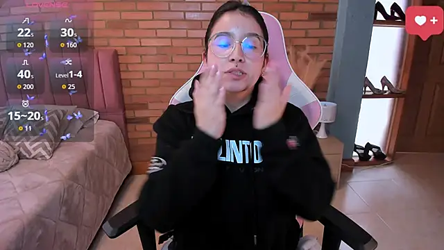 Amy_joones webcam