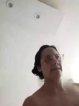 nicolle_milf1978 webcam