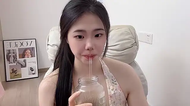 suki-1 (F young) - 哦耶 是周五耶
