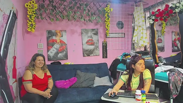 lesbiancuple webcam