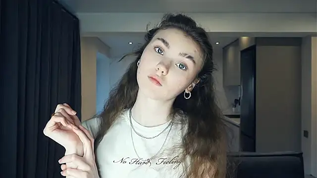 VickiPraml webcam