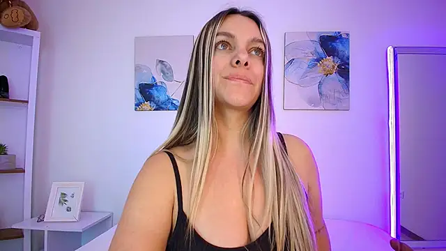 Isabella_Harley webcam