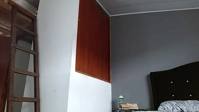 Emilia_1995 webcam