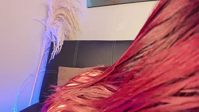 madelaine_blosson webcam