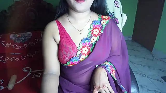 BengaliQueenStar webcam