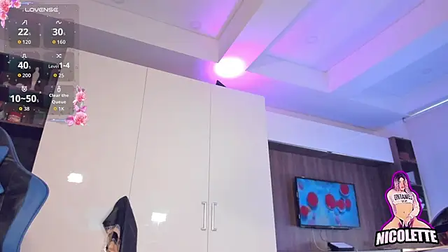 nicolette_tay webcam