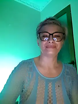 LunaBlaise webcam