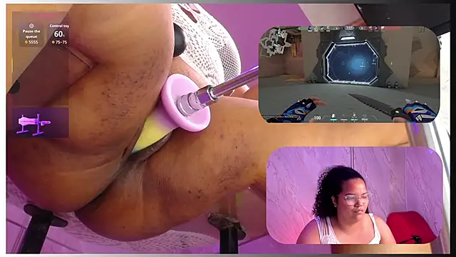 MhiaRey webcam