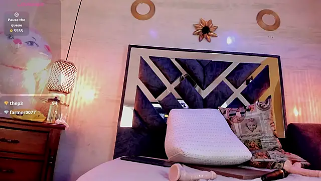 annie_vega17_ webcam