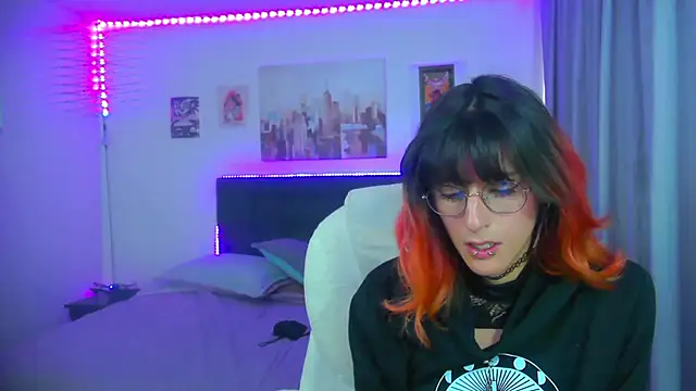 goth_minerva webcam