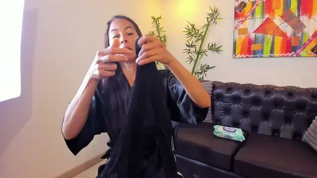 Rosalinda_Cortez webcam