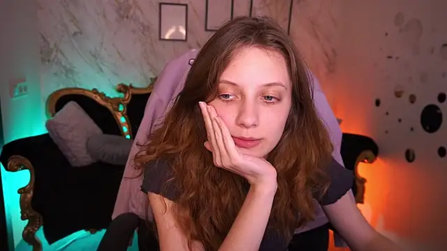 CuteeFoxy webcam
