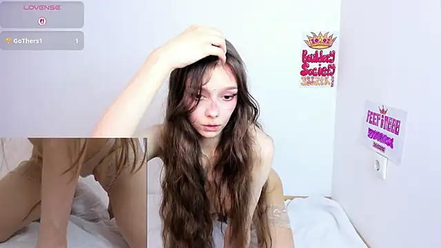 Michelle_Melnss webcam