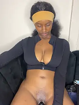 Webcam Model (Sirah1)  is live.Free join now!
