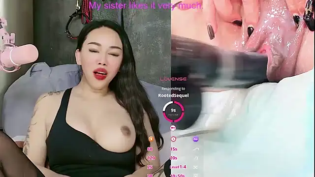 ladyfengyeS010 webcam