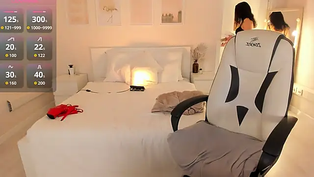 HelenaRegal webcam