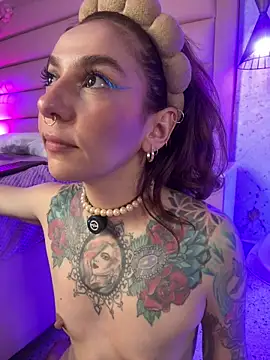 Evangelyne_1 webcam