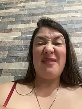 Webcam Model (Abby-LS)  is live.Free join now!