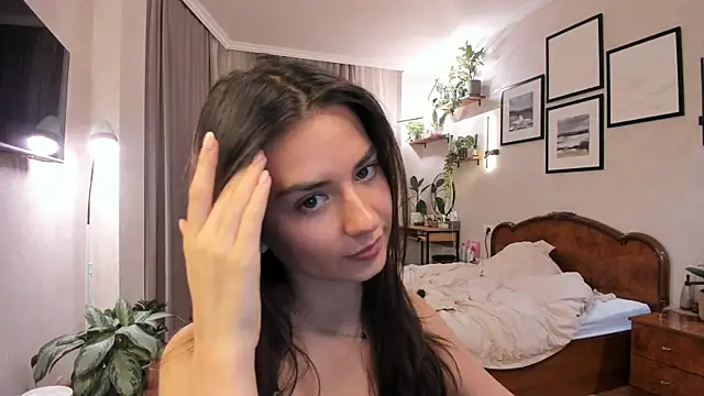 NicoleLuv webcam