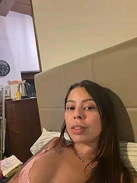 Joyce777 webcam