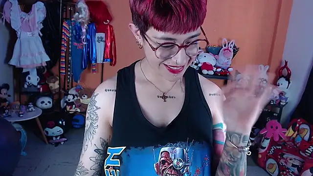 MissMiia2 webcam