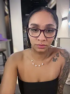 Isabella-Teen webcam