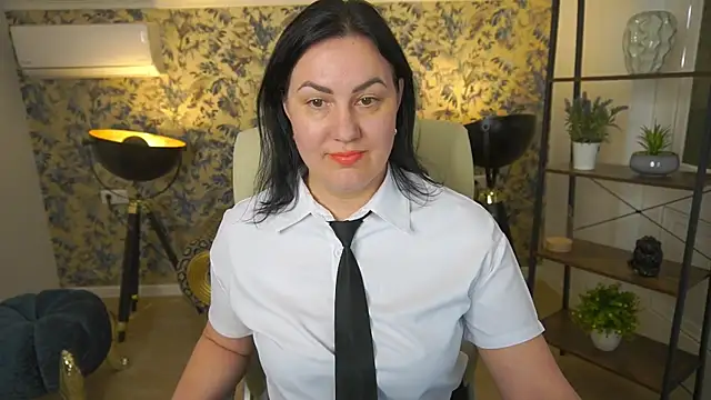 VelvetLuck webcam