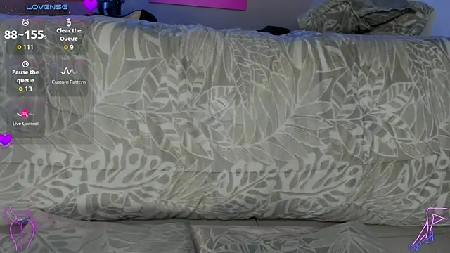 angel_mozz webcam