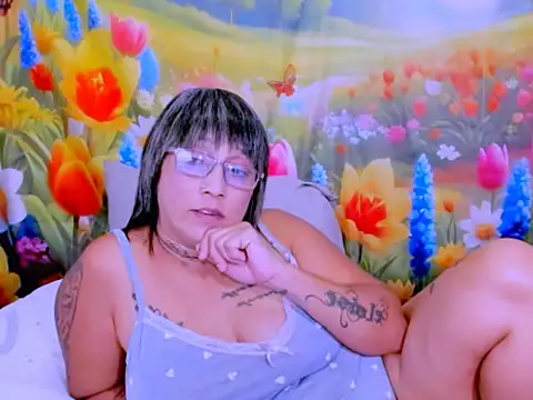 nude live chat room Indianroxy