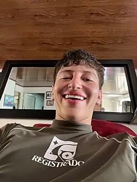 ARON_LUXX webcam
