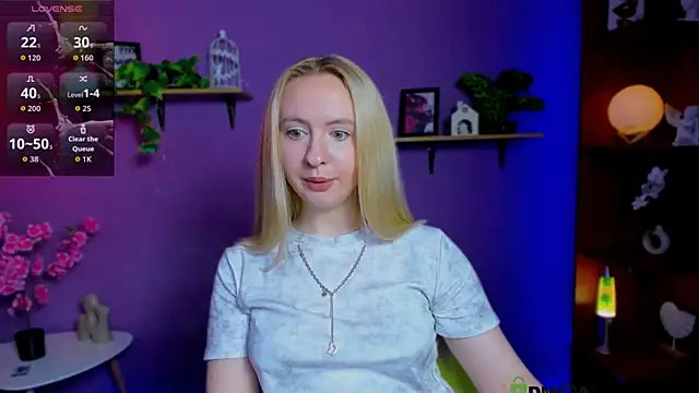 mila_glow1 webcam
