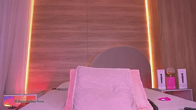danna_berlin_ webcam