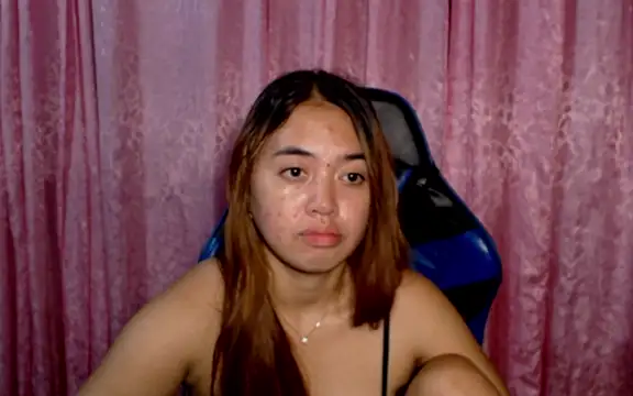 onlymaes_19 webcam