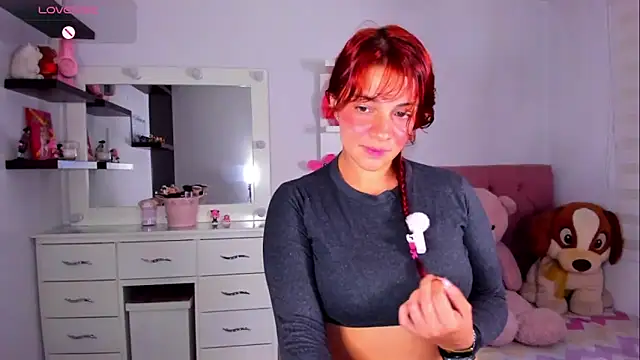 Vannessa__Shy webcam
