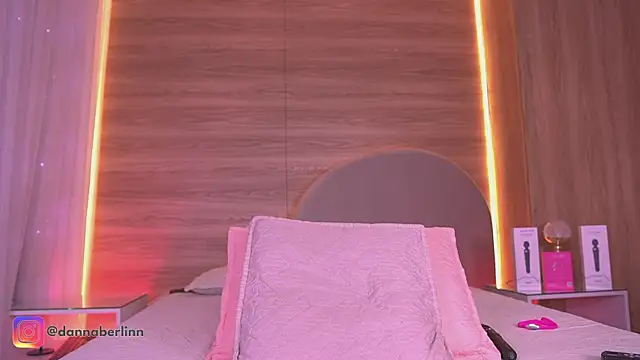 danna_berlin_ webcam