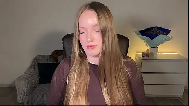 EvaMaddison webcam