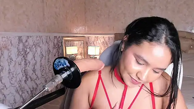 EvaSpicy_ webcam